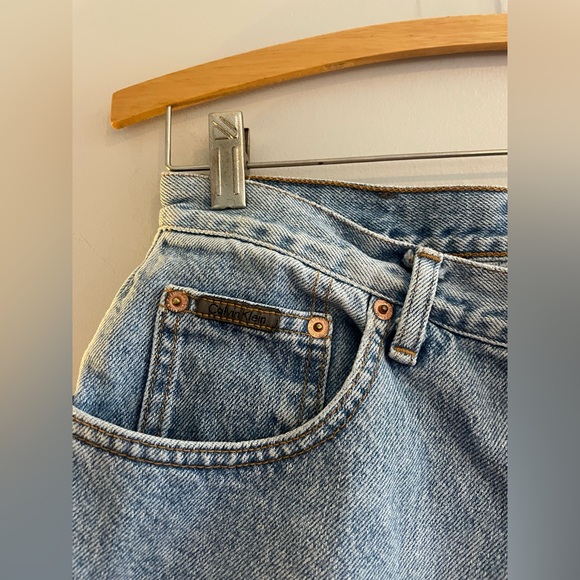Vintage Calvin Klein Light Wash Denim Shorts Cuffed - Picture 2 of 5